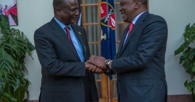 President Uhuru Kenyatta with South Sudan First Vice-President Taban Deng Gai at State House